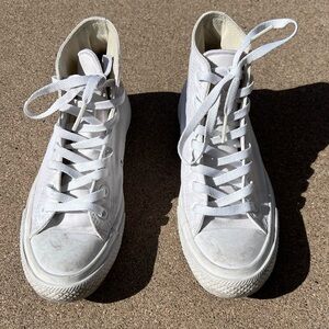 All white Converse II high top size 7 women’s Chuck Taylor